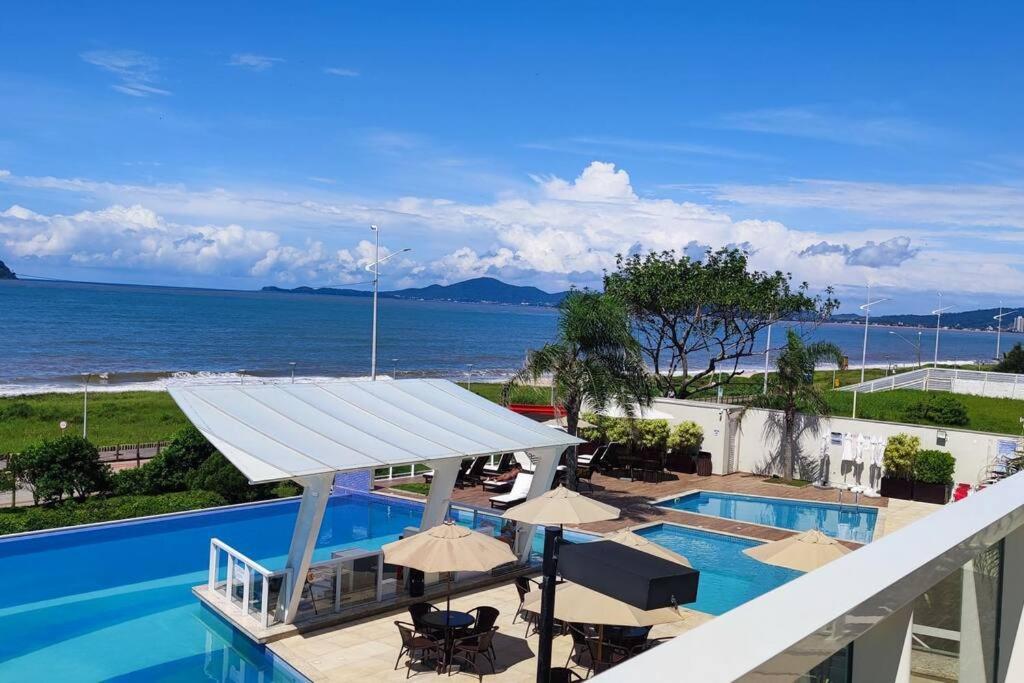 Bali Beach Home Club Rogga Beira Mar - Balneario Picarras Apartment *
