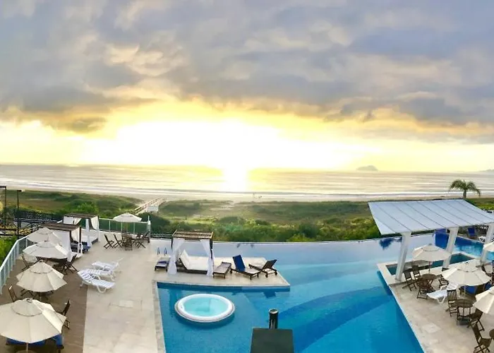 Bali Beach Home Club Rogga Beira Mar - Balneario Picarras