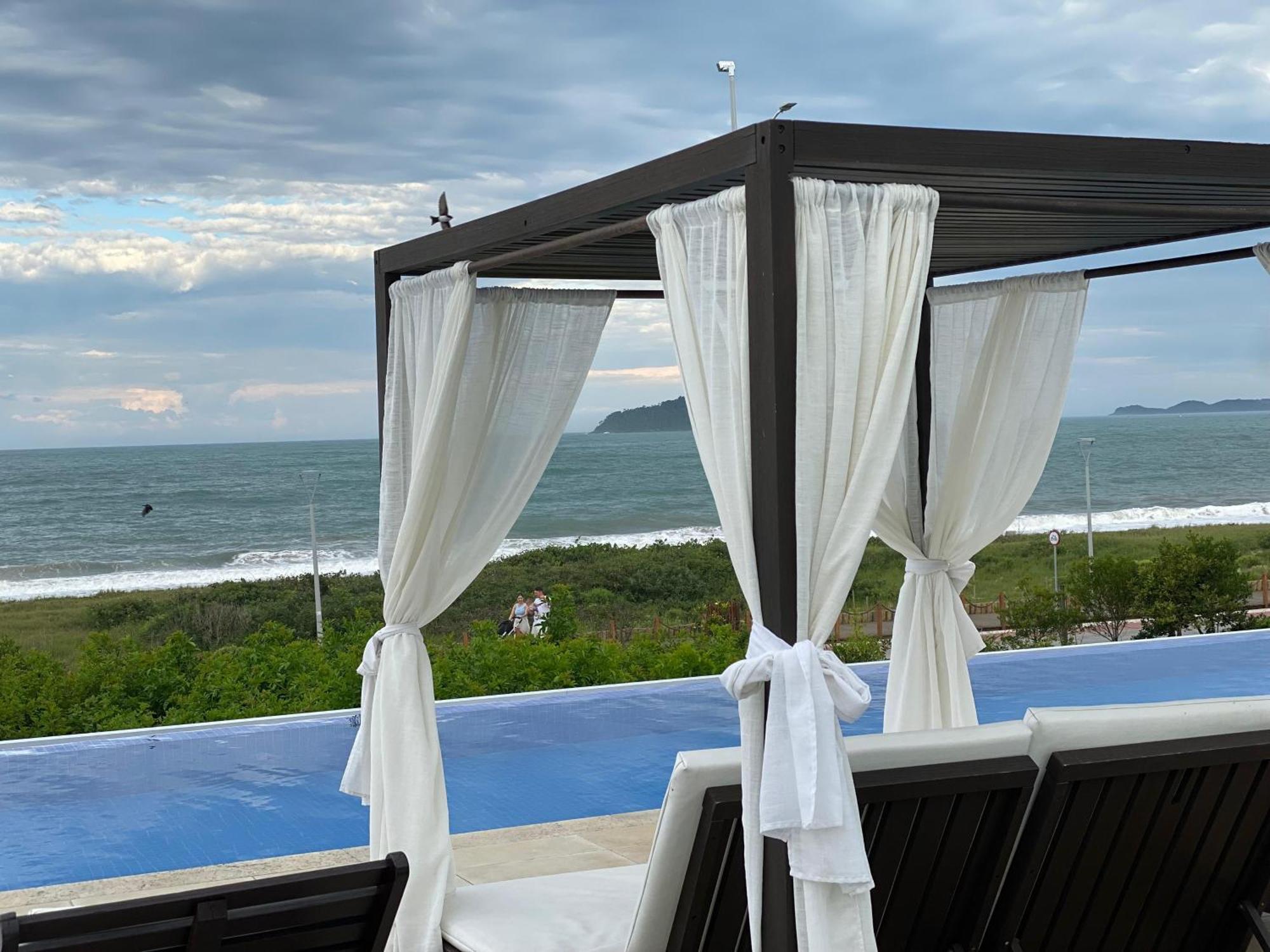 Apartment Bali Beach Home Club Rogga Beira Mar - Balneario Picarras